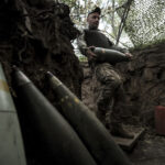 Republicans Criticize Pentagon’s Suspension of Ukraine Weapon Aid